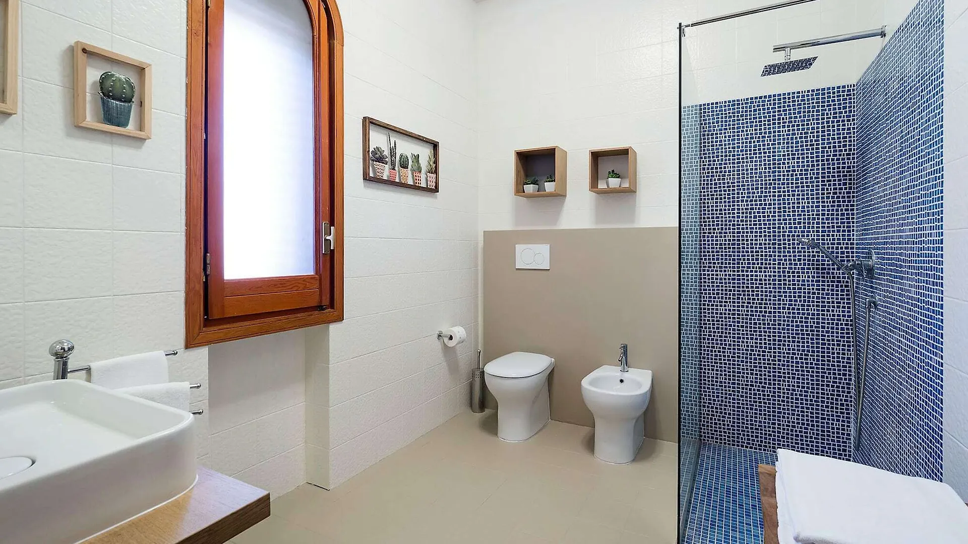 Baia Del Riccio Villa Augusta